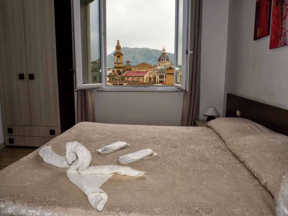 Deluxe Double or Twin Room City View