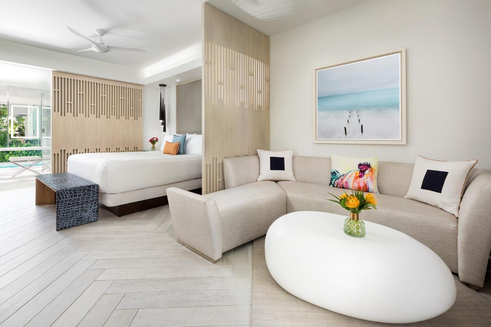 Luxury Second Floor Balcony Suite