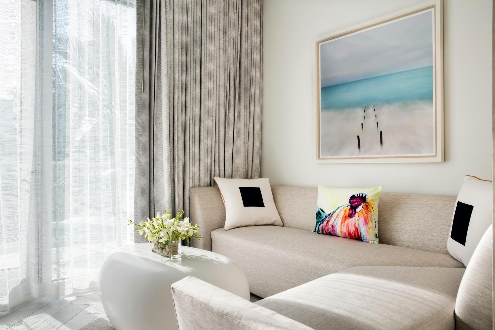 Luxury Second Floor Balcony Suite