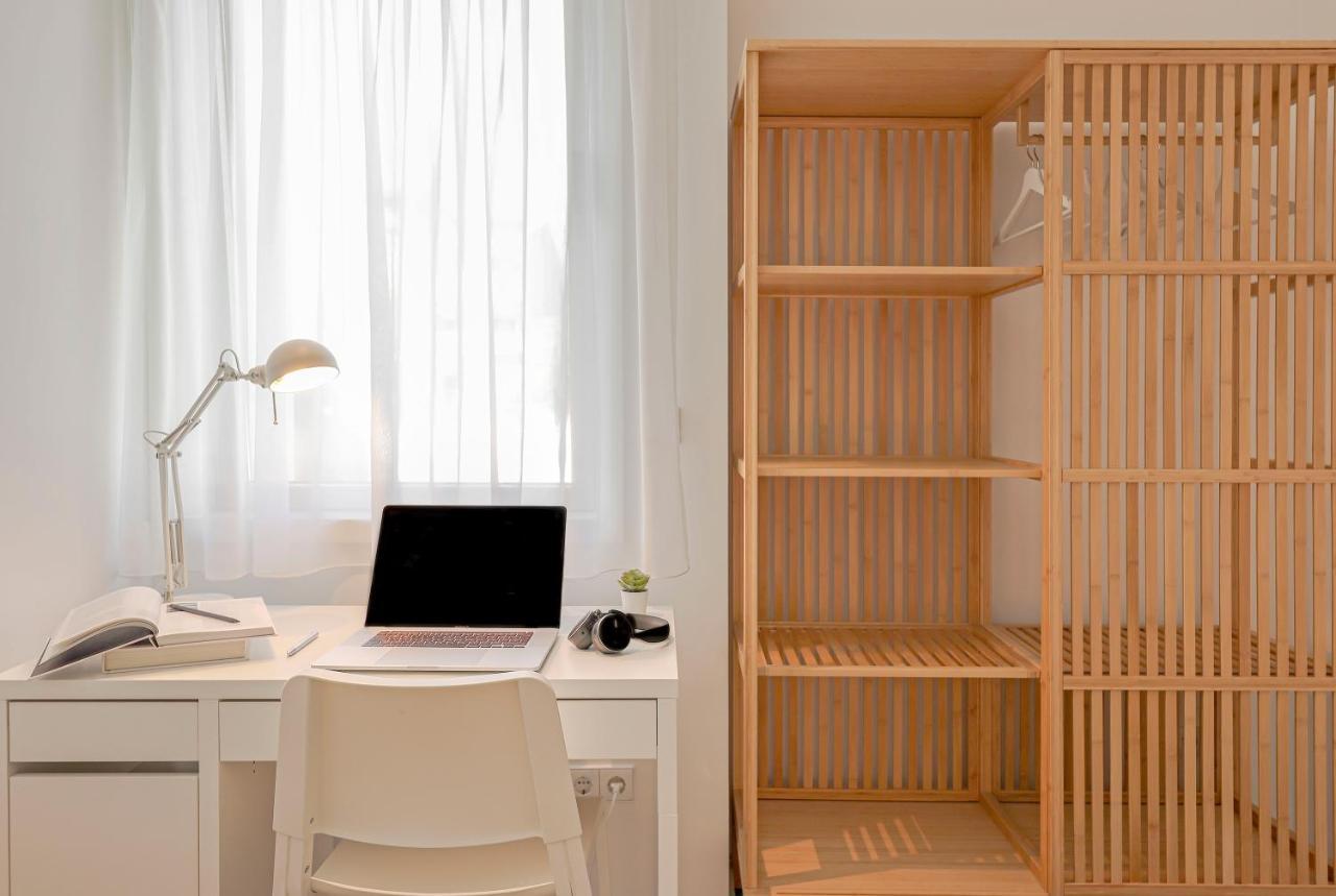 Single Room Private Bathroom
