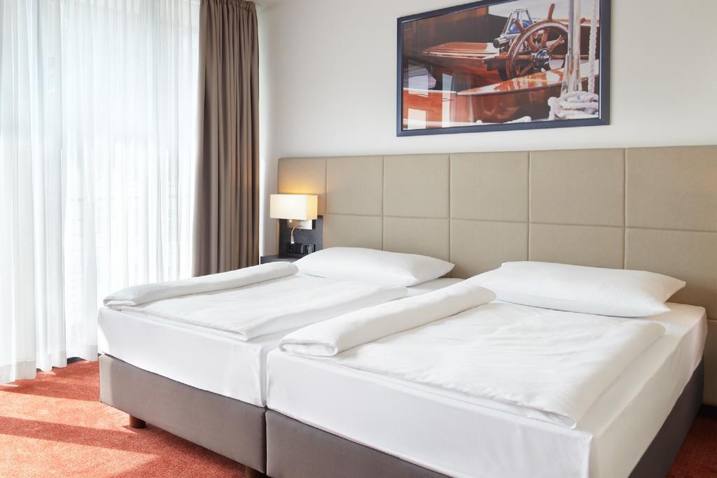 Captain Double Room