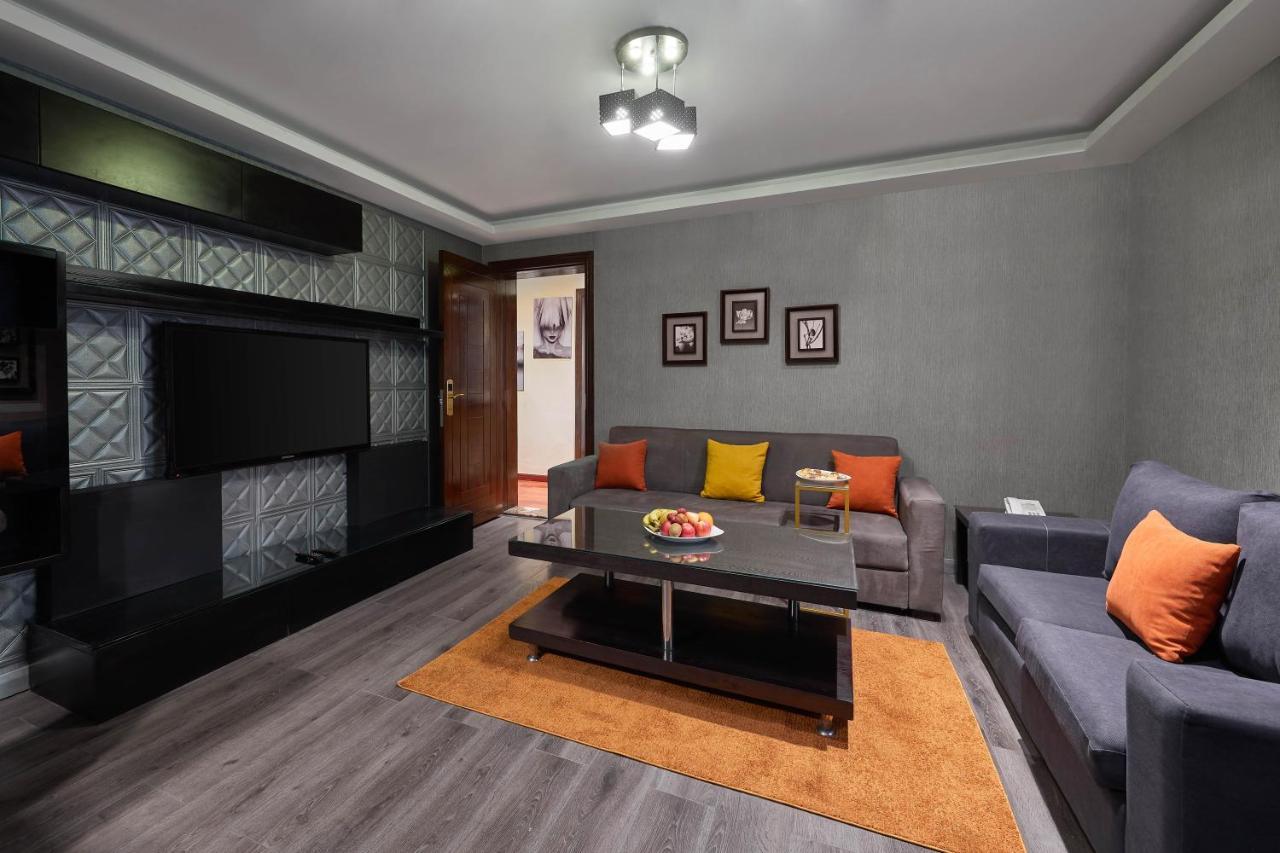 Deluxe Family Suite