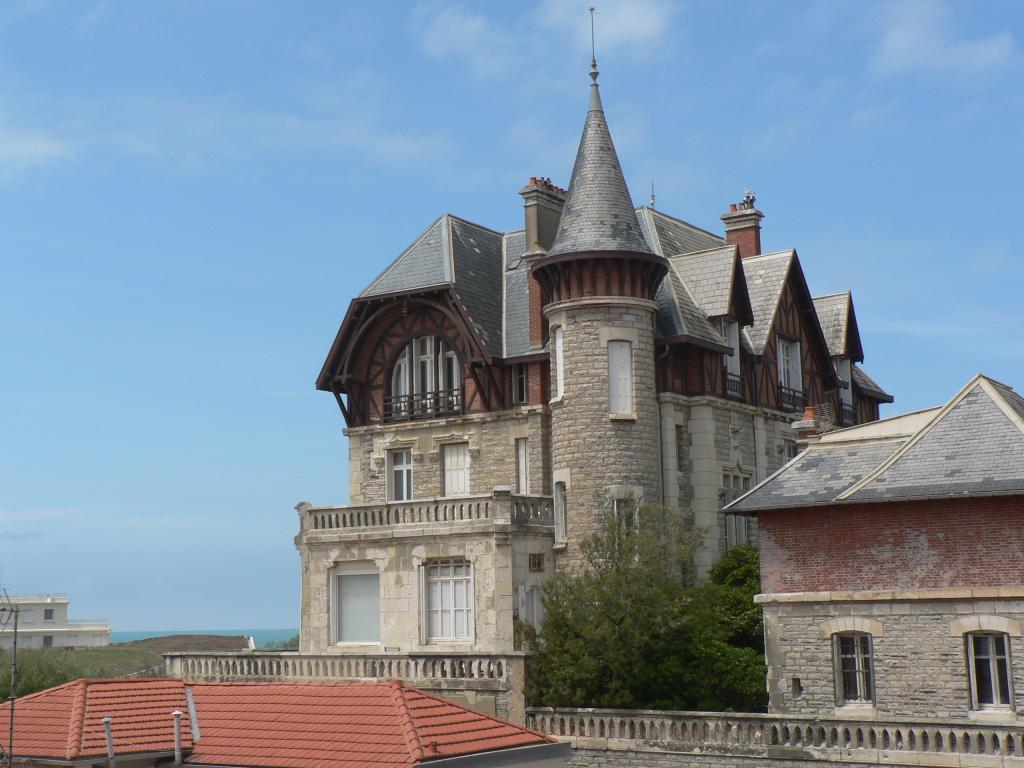 Suite Familiale avec Balcon