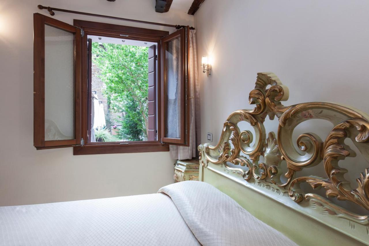 Double Room Garden View