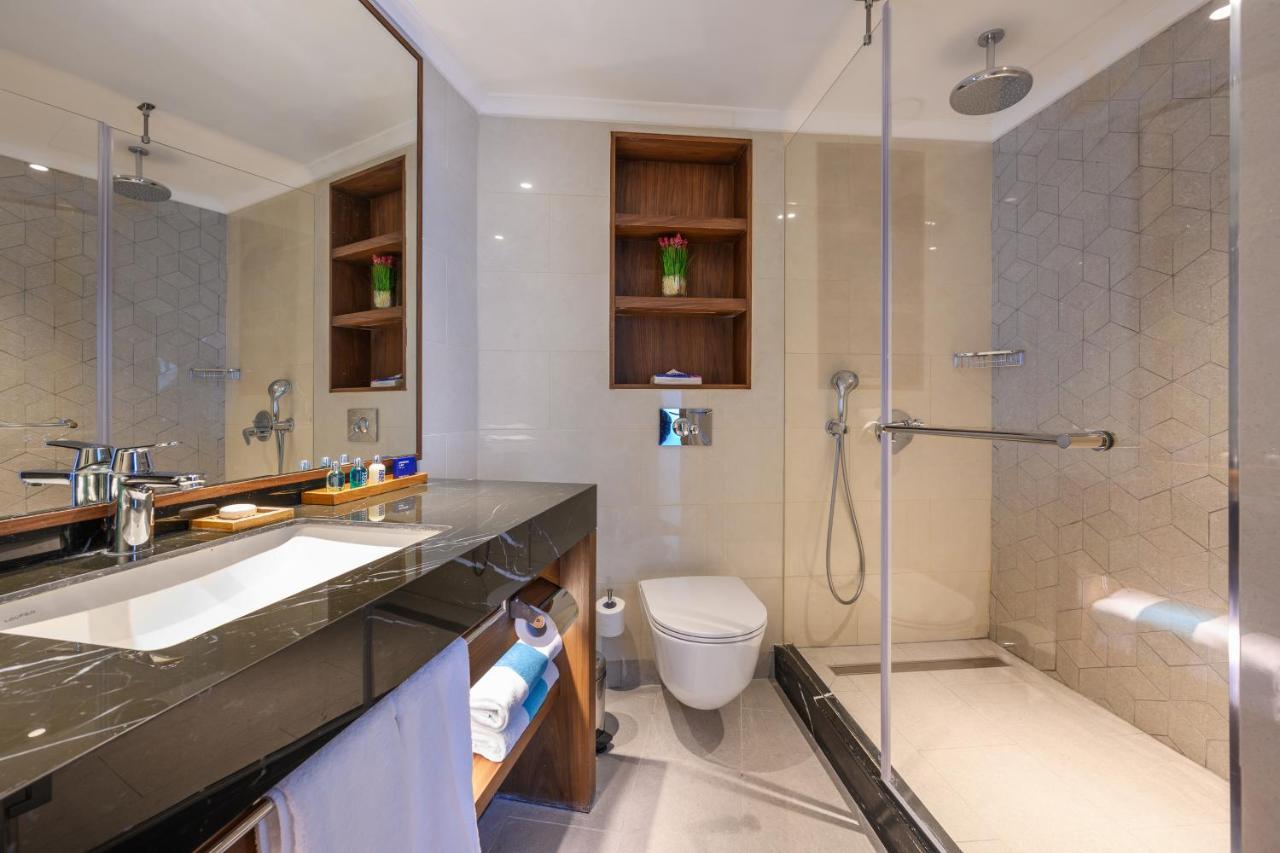 Junior Suite City View