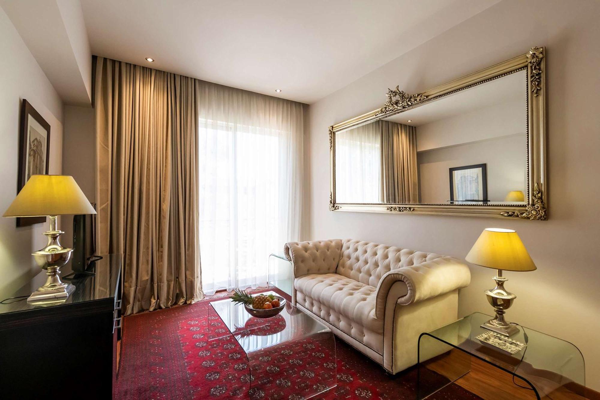Deluxe King Suite Balcony