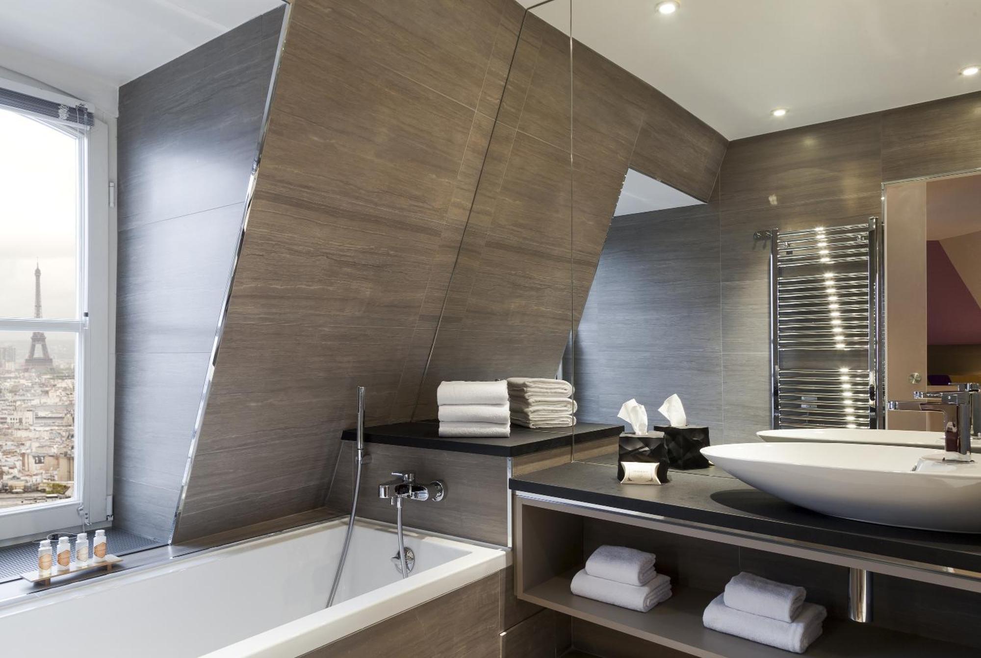 Suite mit Blick auf Paris