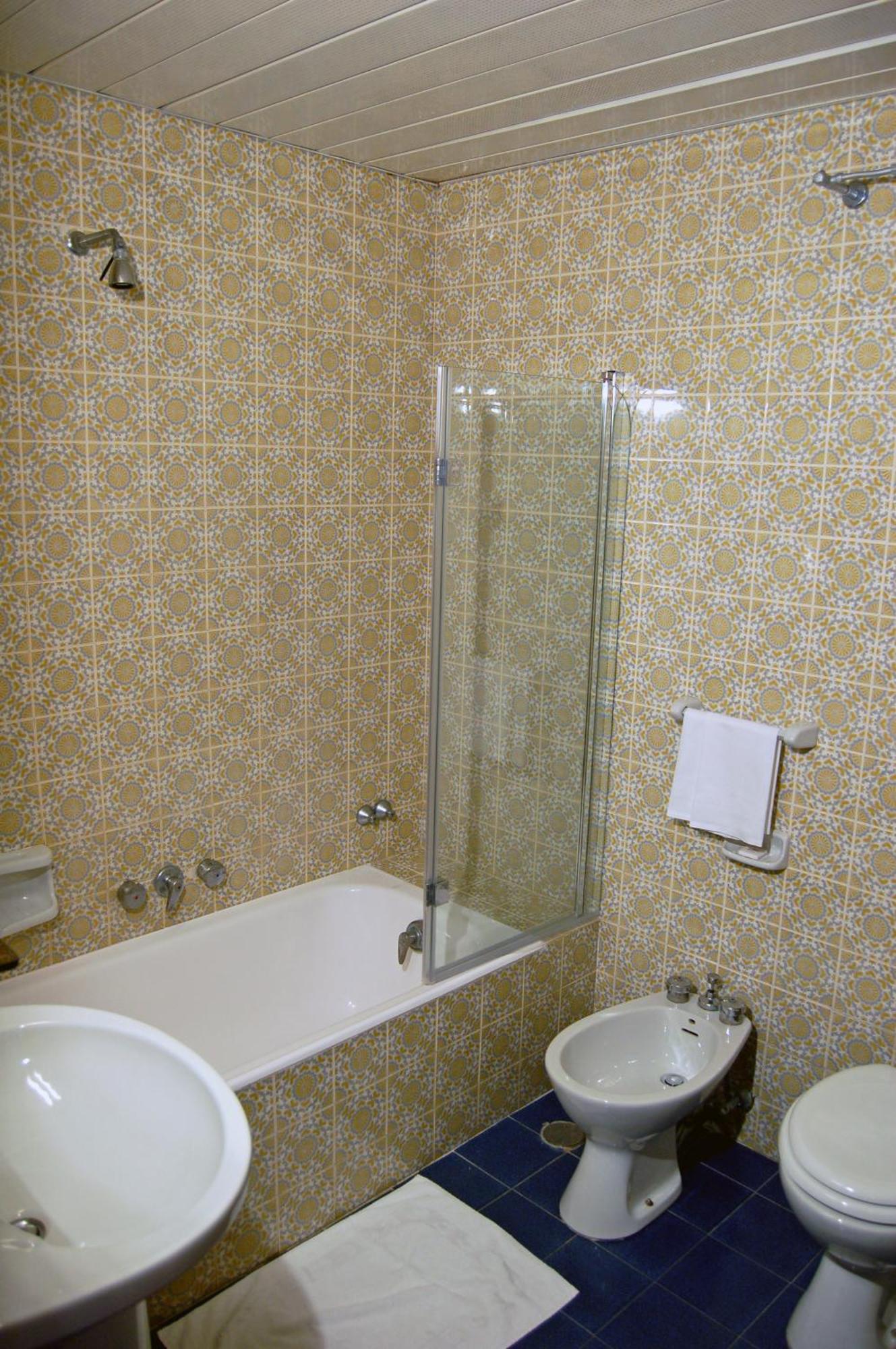 Economy Triple Room Sea View