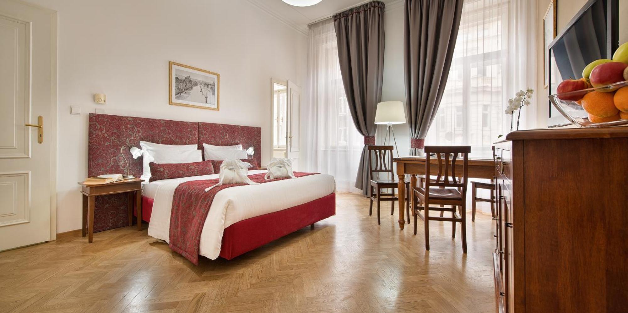 Standard Double Apartment