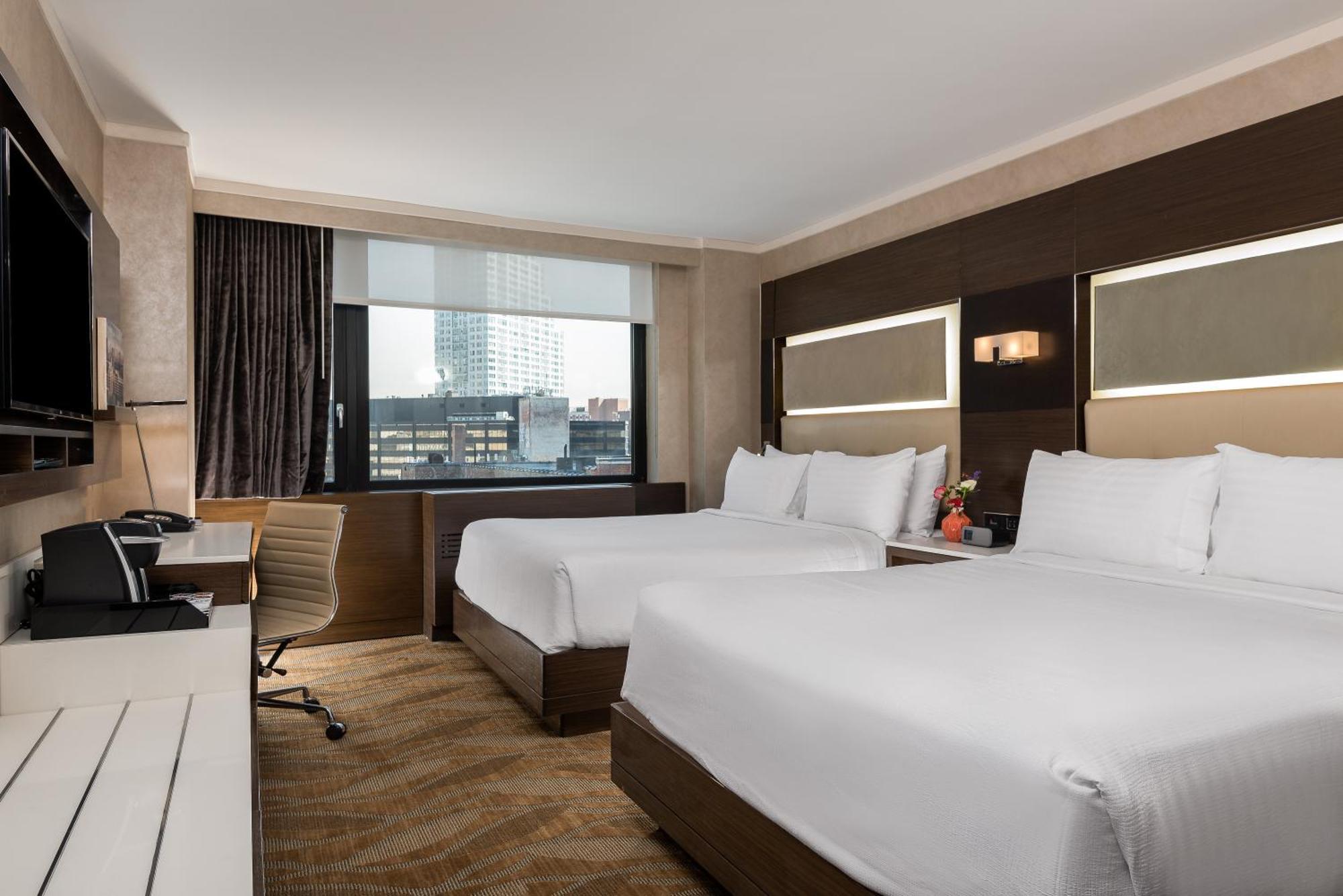 Premium Full Room Bridge View