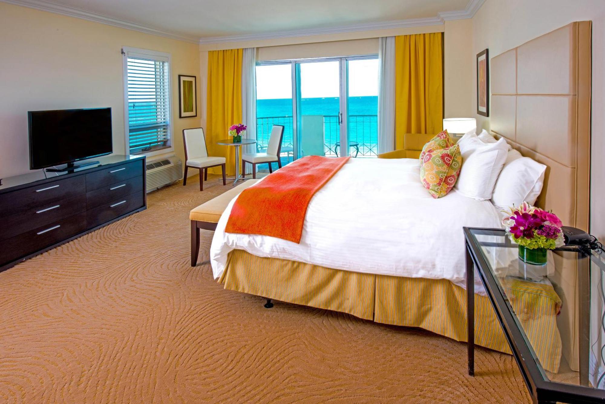 Deluxe Double Room Full Ocean View Balcony