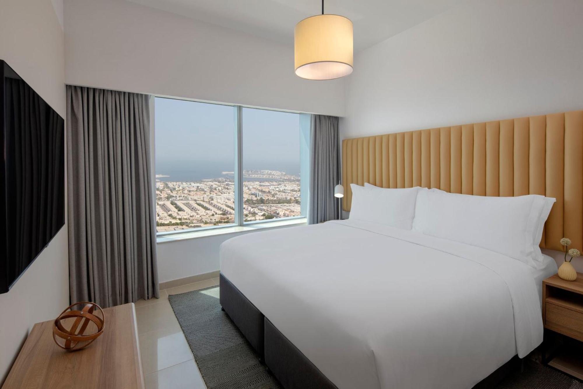 Two-Bedroom Suite with Sea View,1277070232:JPEG