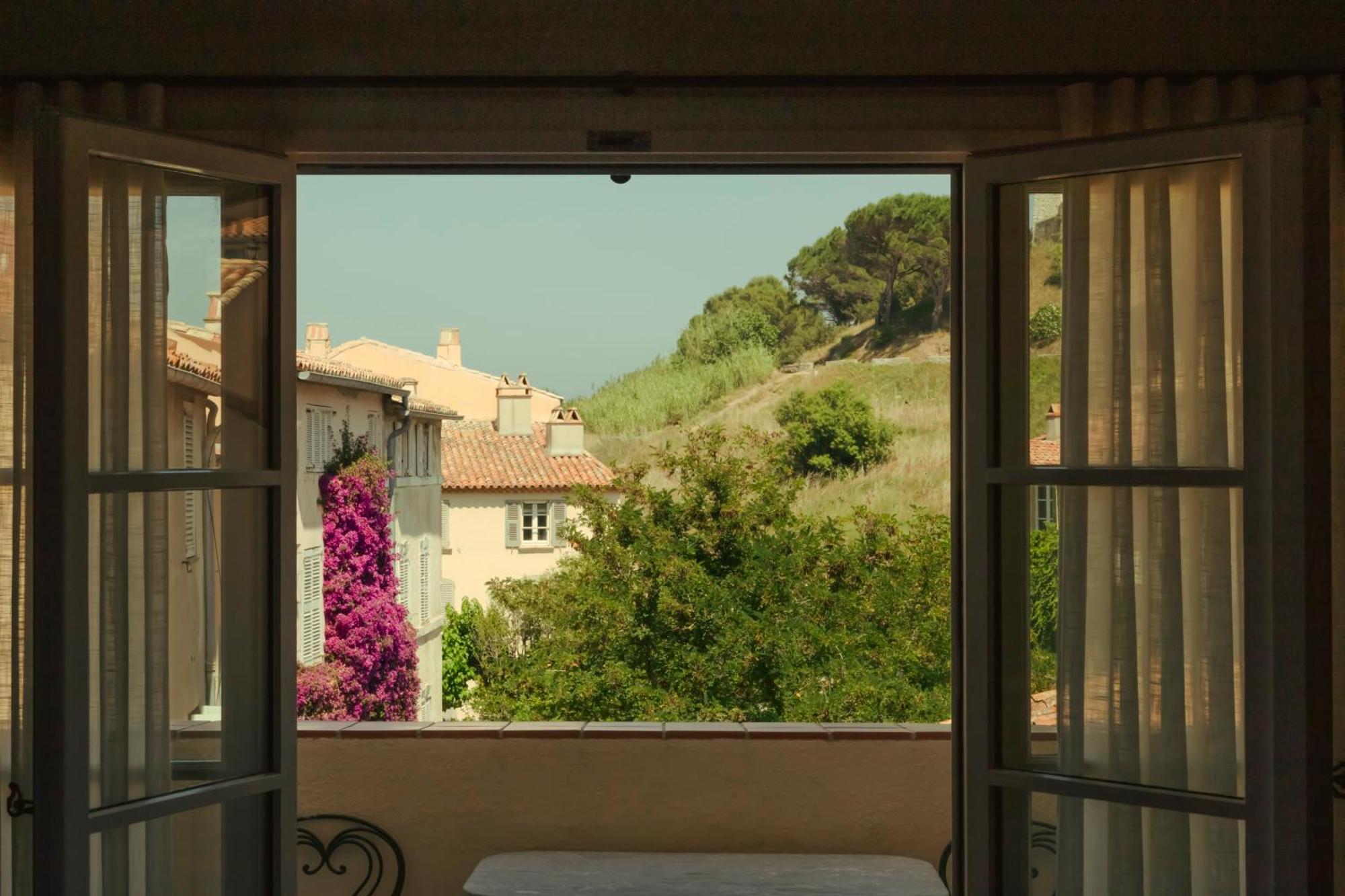 Deluxe Zimmer mit Terrasse und Meerblick