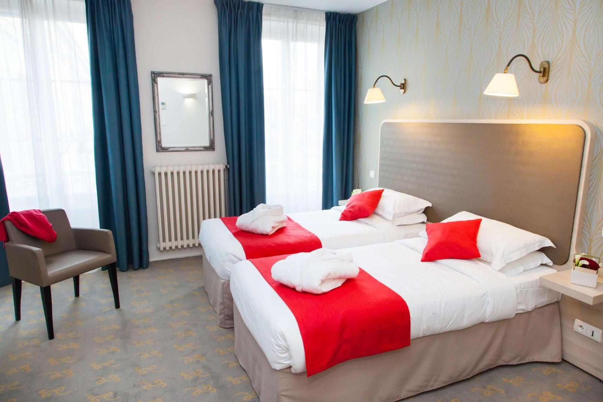 Superior Twin Room