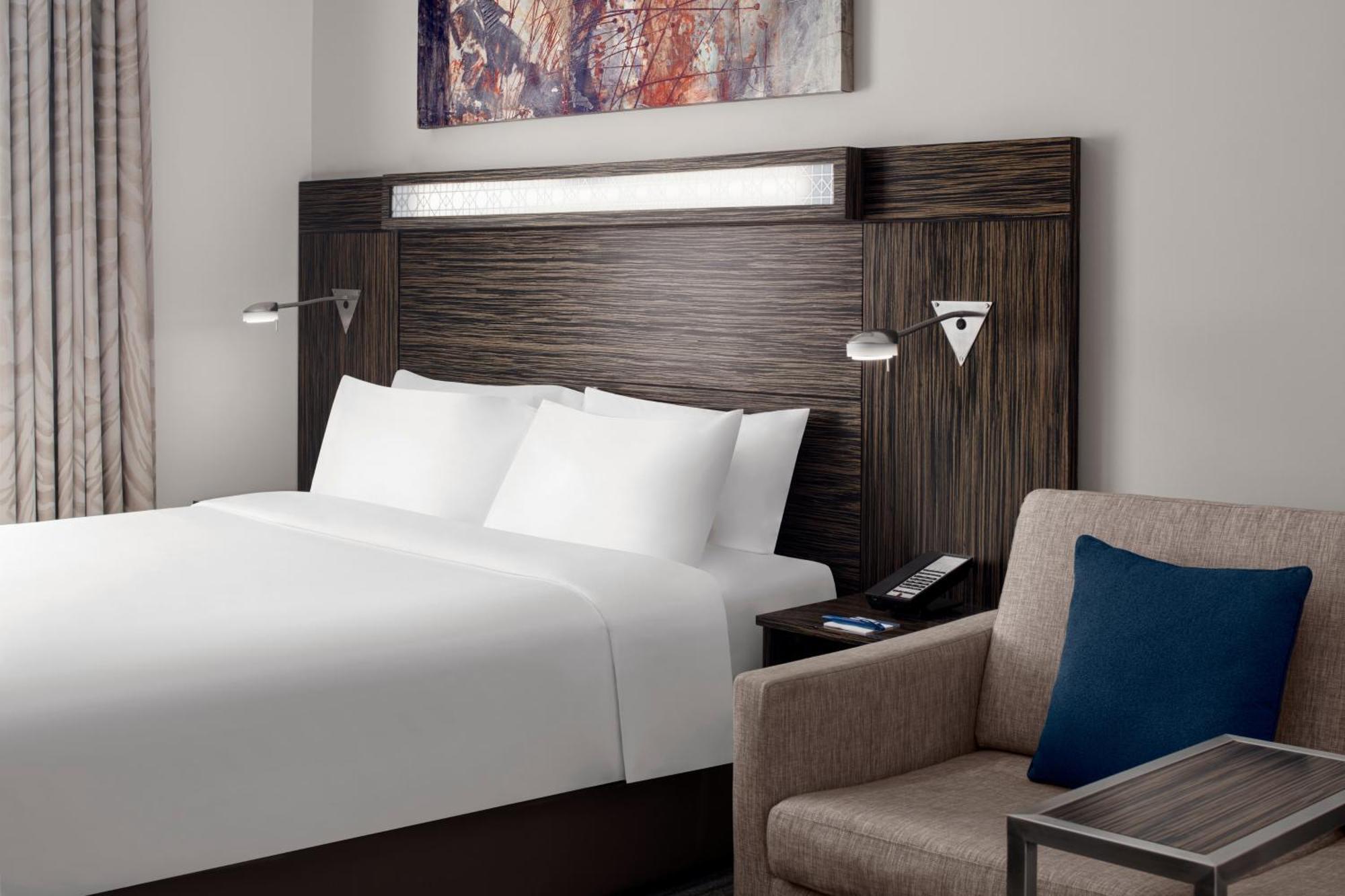 Smart King Room - Non-Smoking