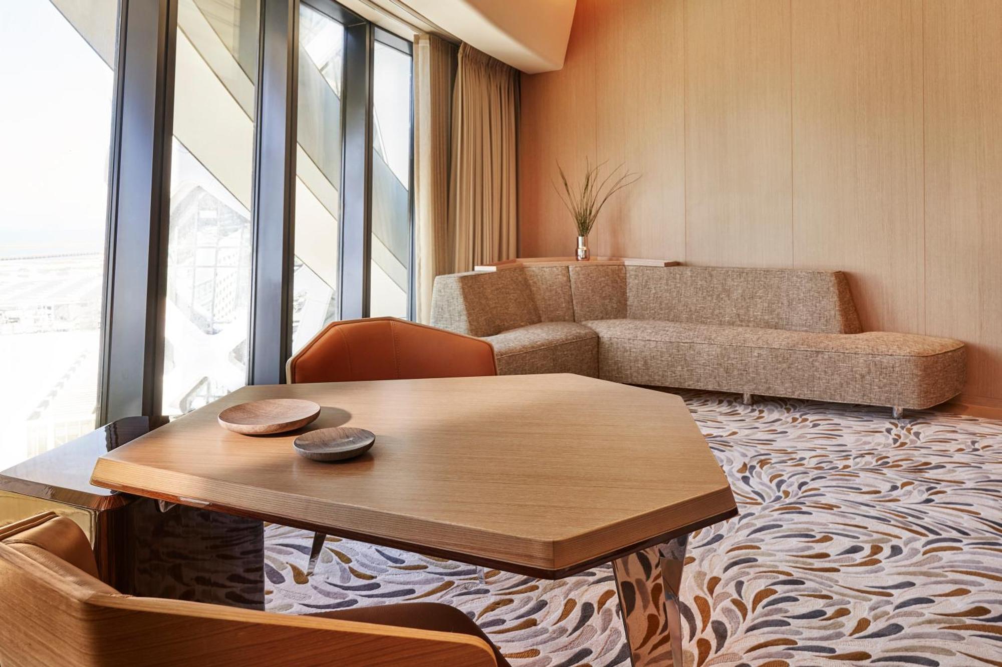 Morpheus Executive Suite