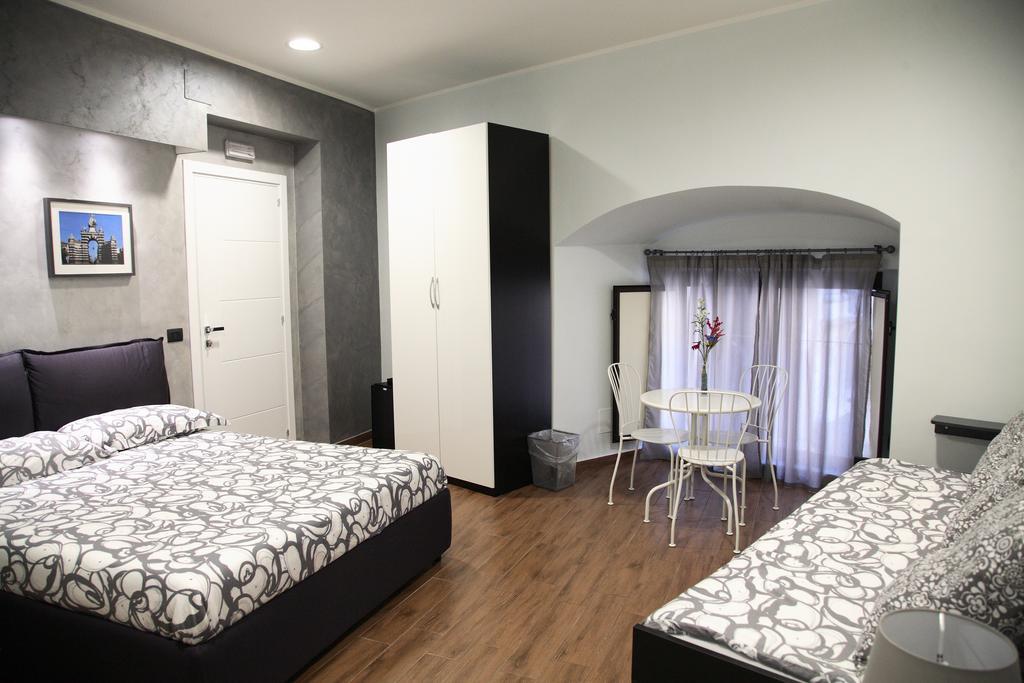 Quadruple Room Private Bathroom