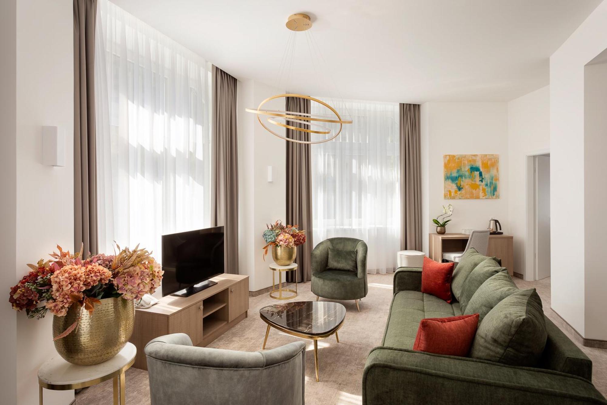 Executive Suite