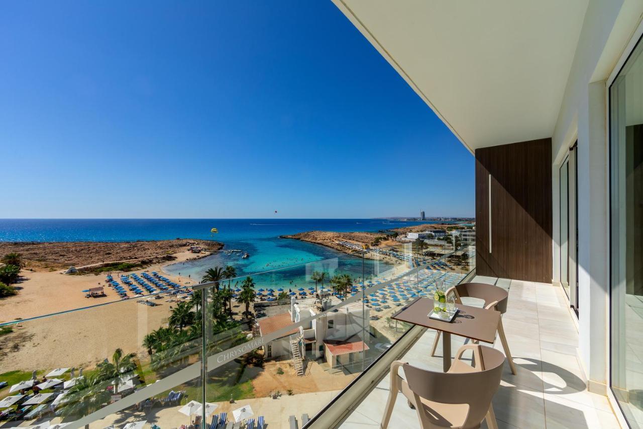 Suite Front Sea View