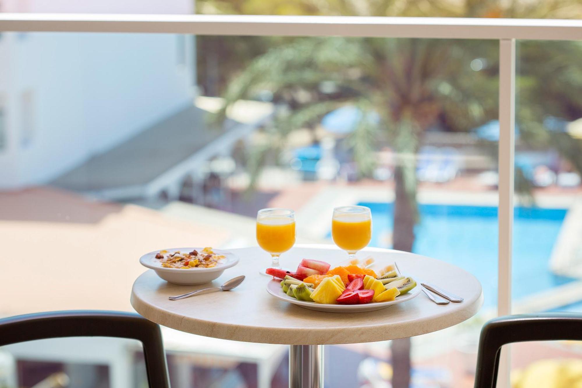 Double Room Pool View