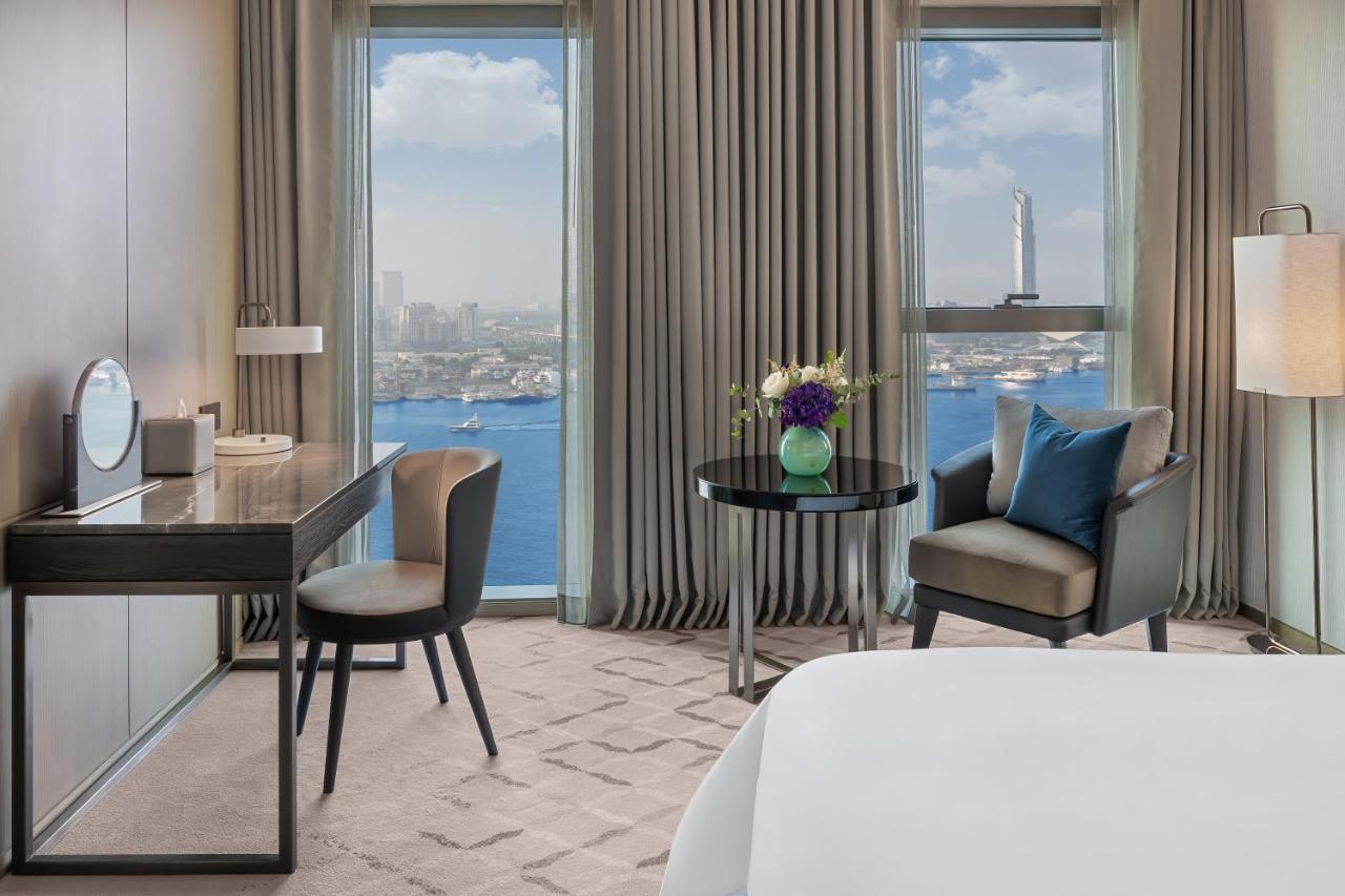 Chambre Club avec Vue sur Crique et Accès au Salon Club - Goûter, Boissons et Canapés en soirée, Rafraîchissements toute la journée, Lit King Size