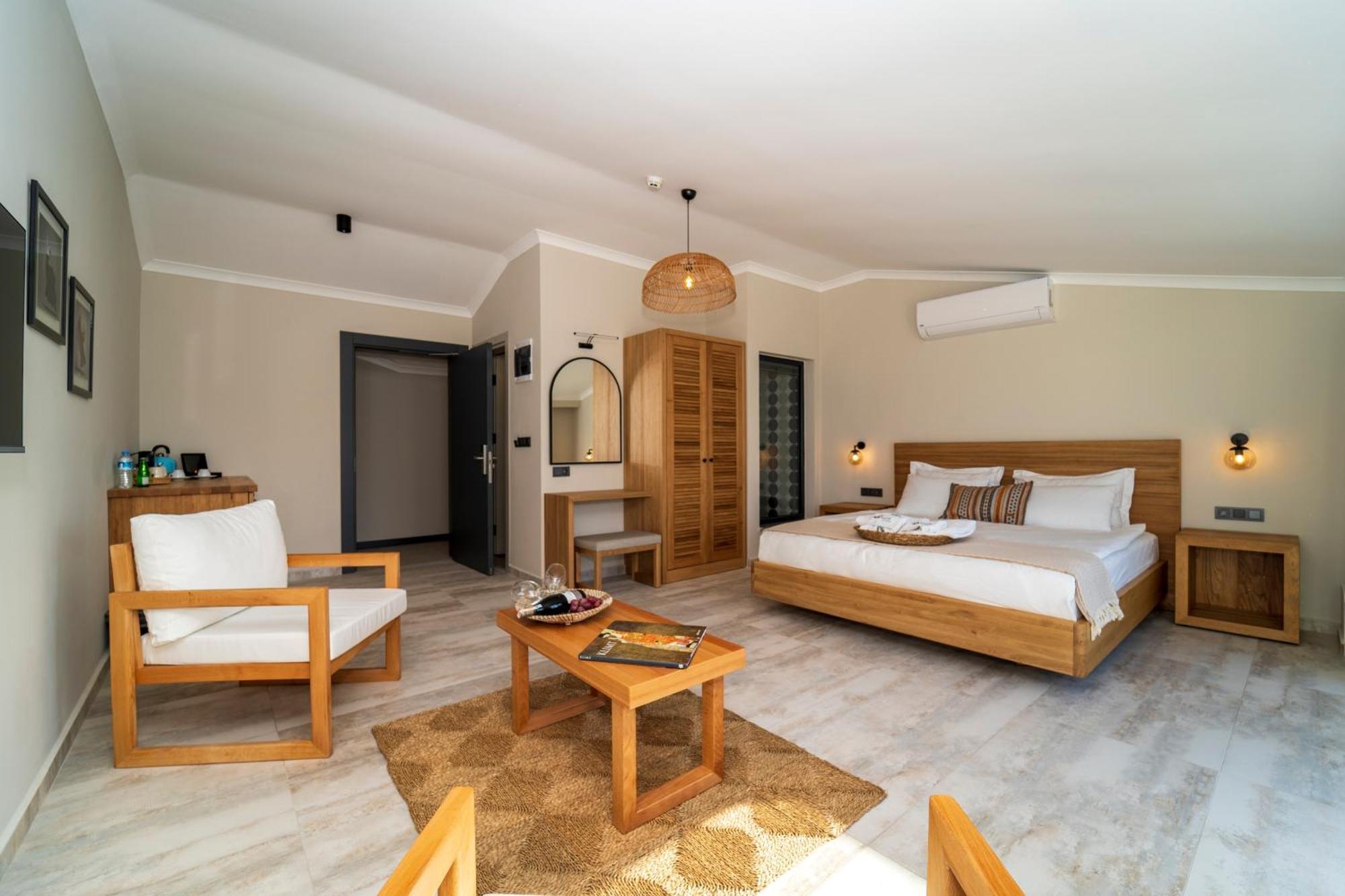 Deluxe Suite Sea View