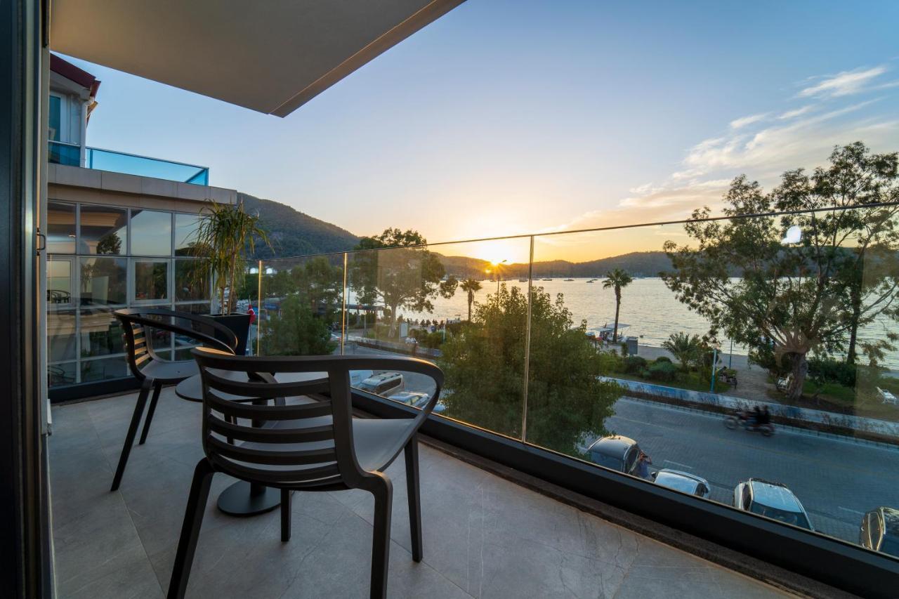 King Suite Sea View