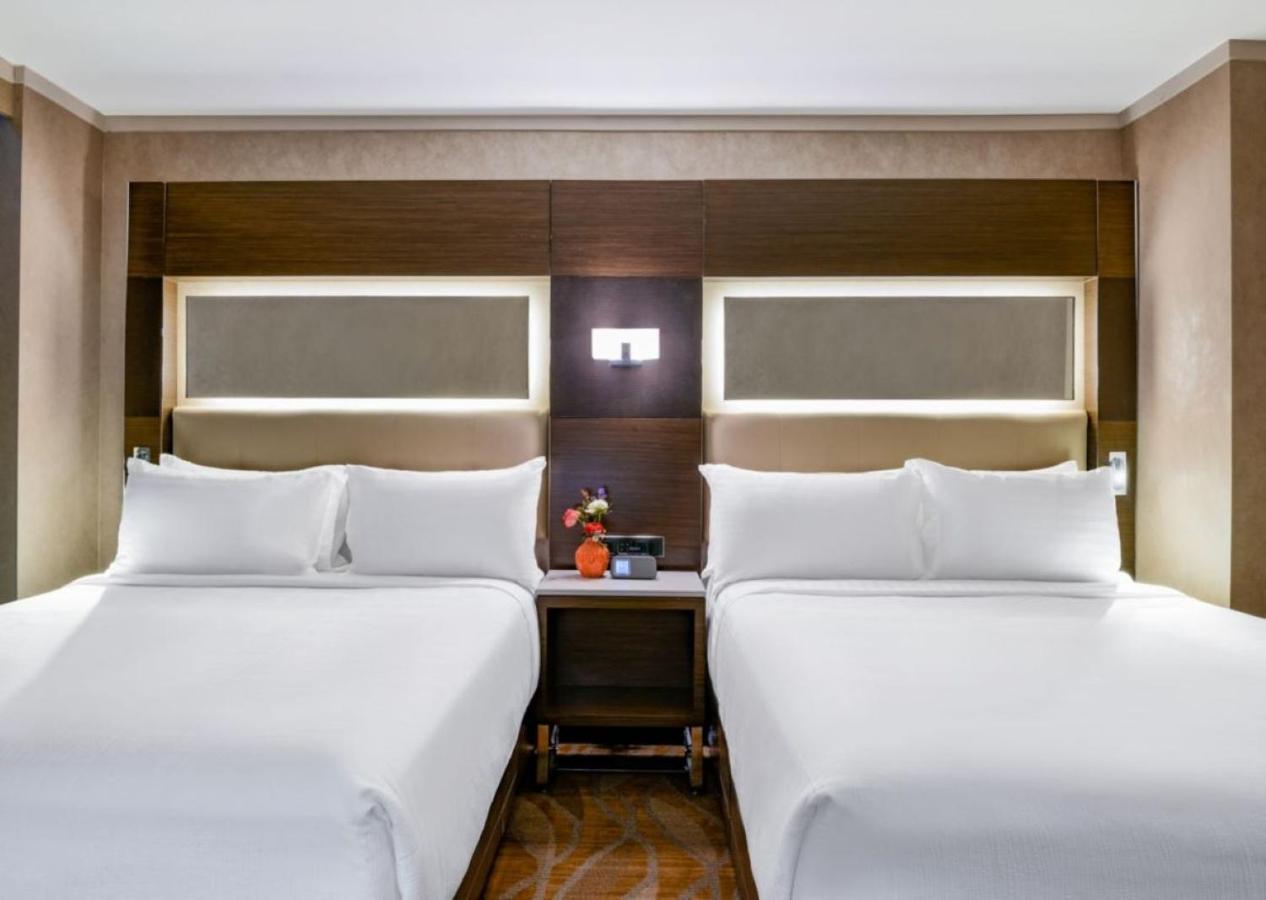 Premium Full Room Bridge View
