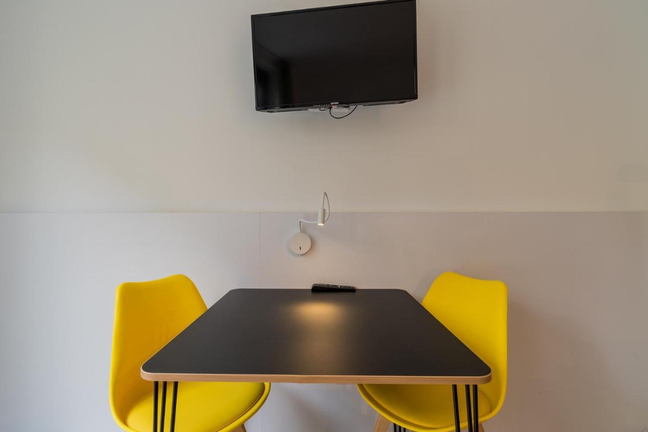 Studio für 3 Personen