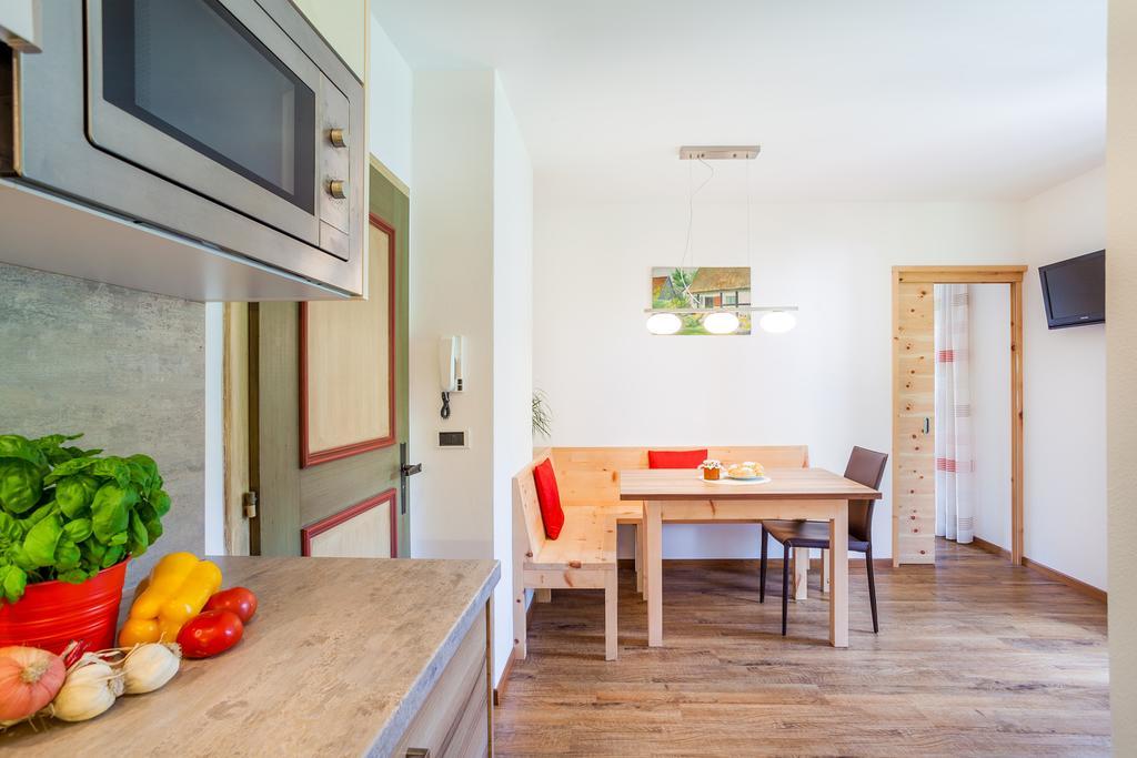 Apartment mit Balkon