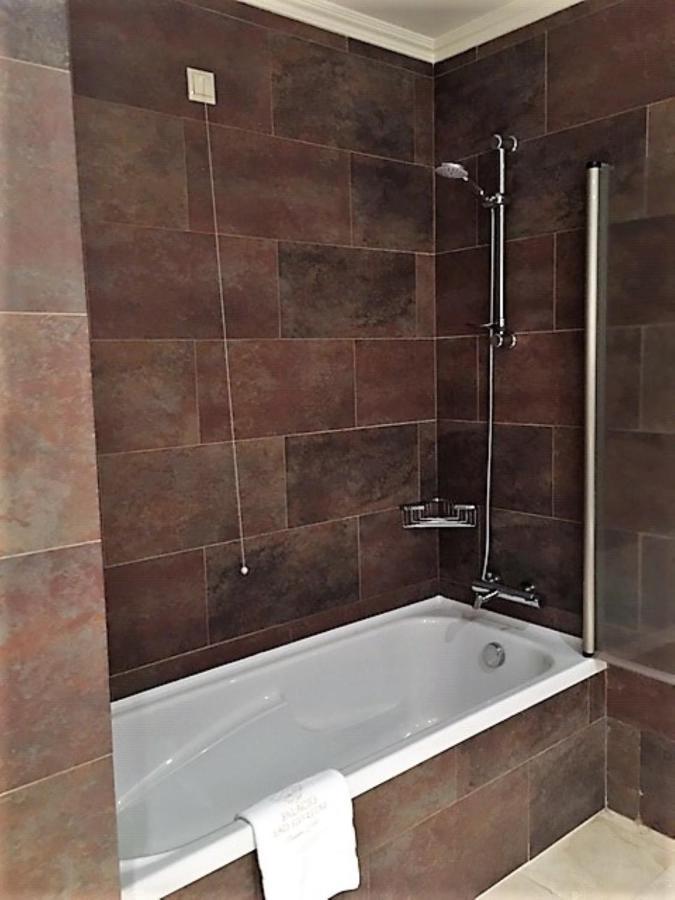 Classic Noble Double Room