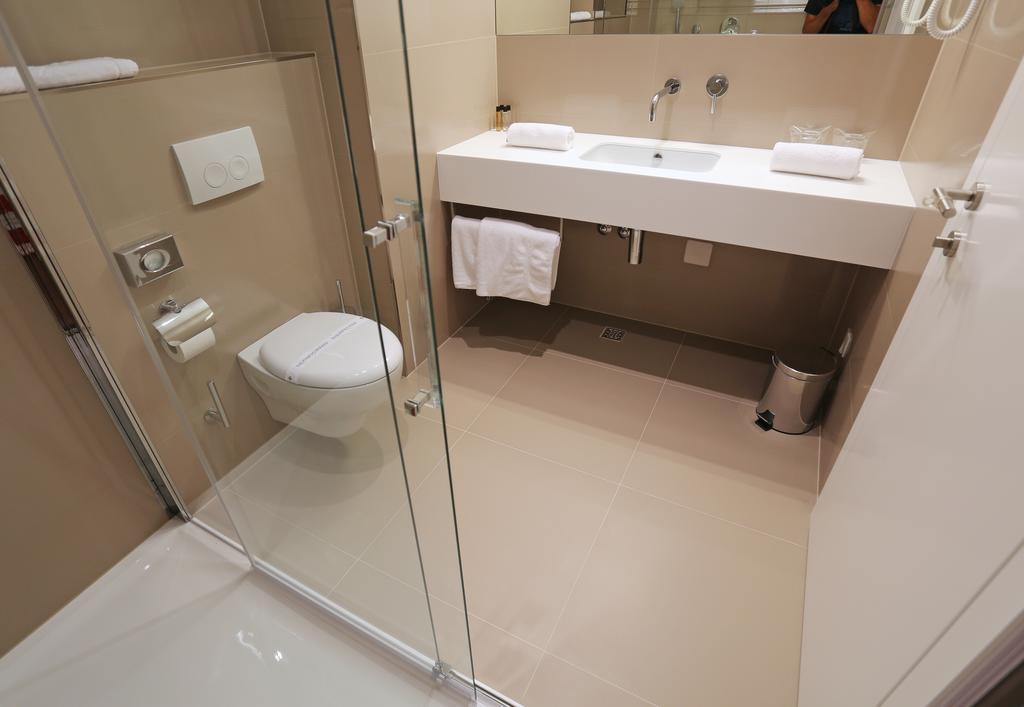 Deluxe Double Room City View