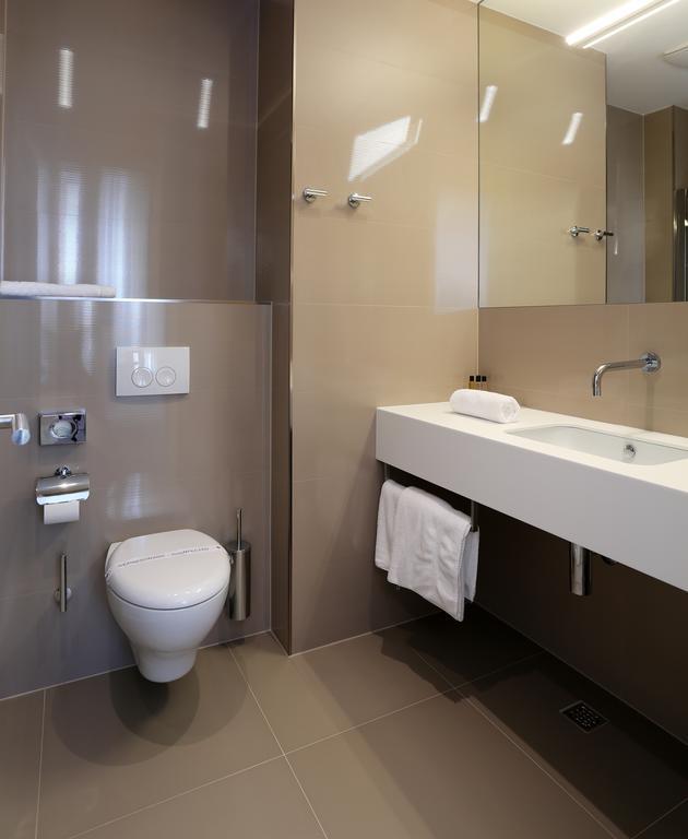 Deluxe Double Room City View
