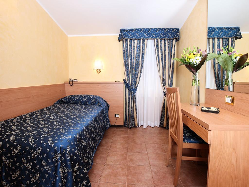 Superior Single Room