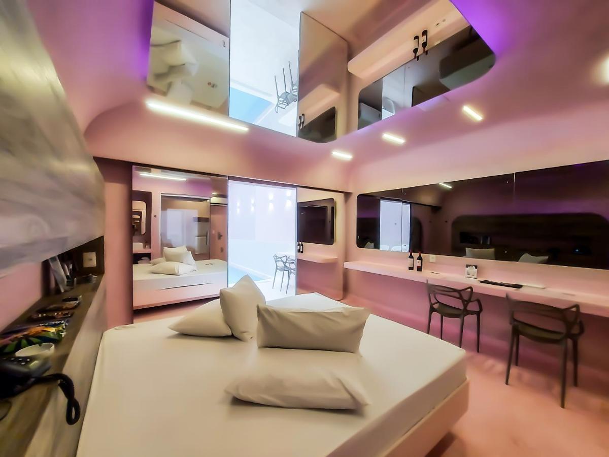 Deluxe Double Room Pool Access