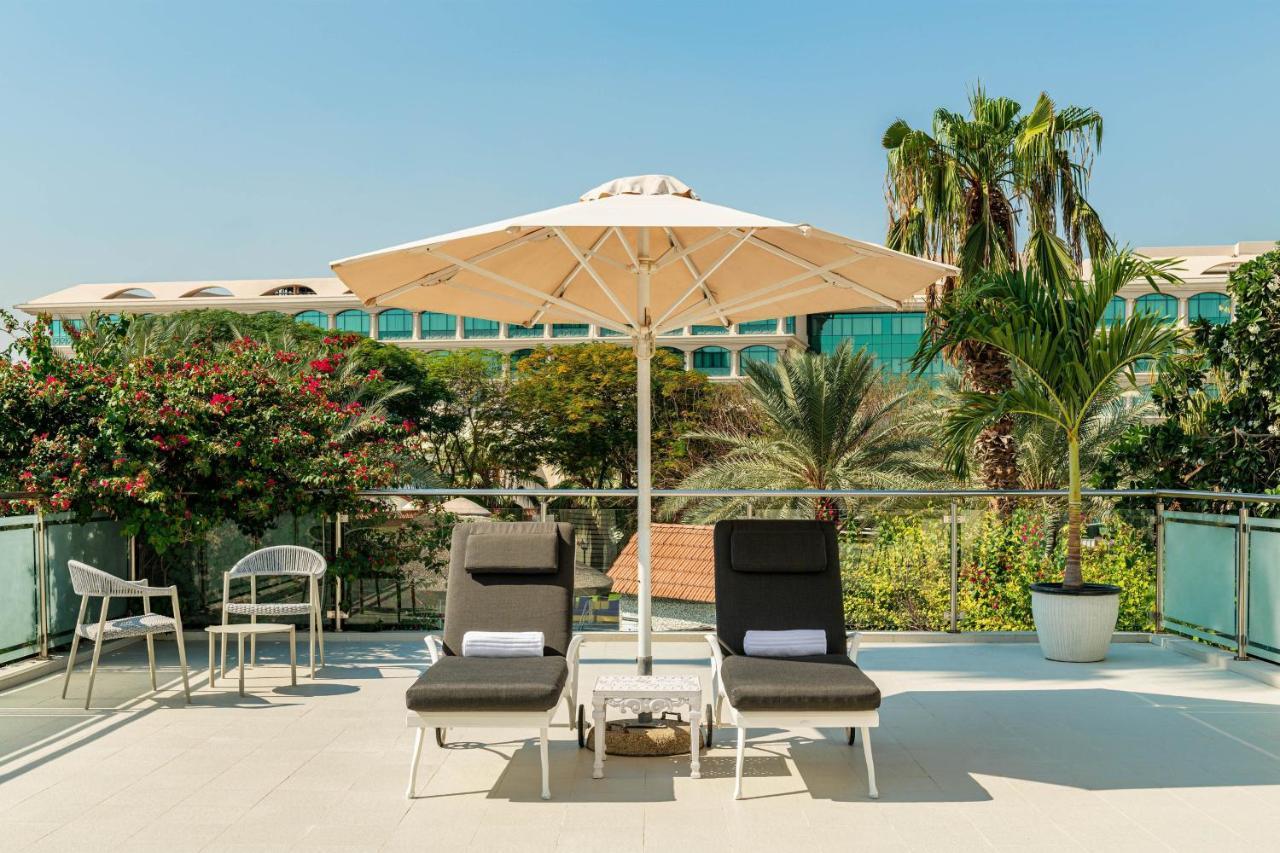 Premium Suite Larger Suite Garden View Executive Lounge Access