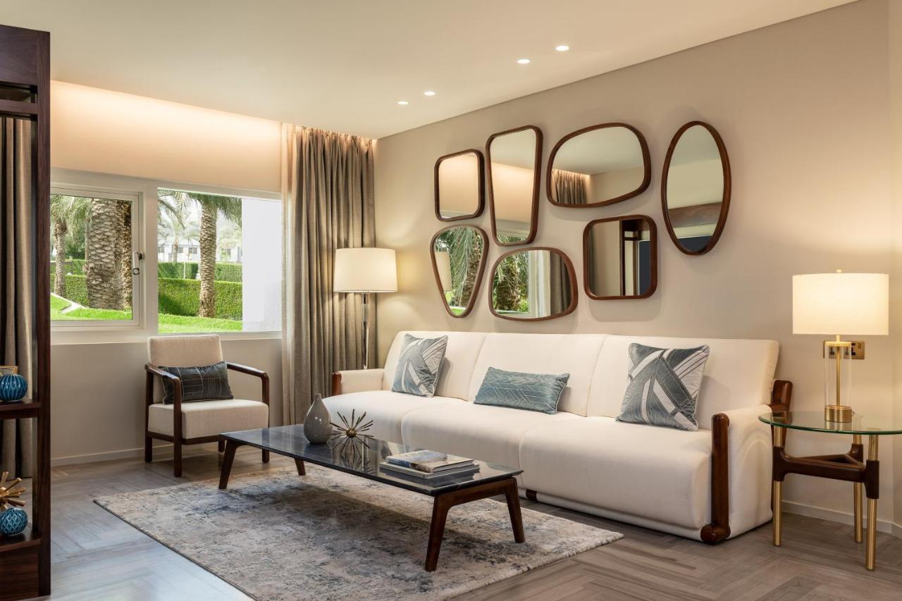 Premium Suite Larger Suite Garden View Executive Lounge Access
