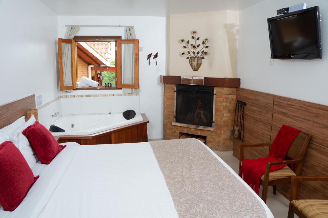 Quarto Júnior com Banheira de Hidromassagem - Térreo