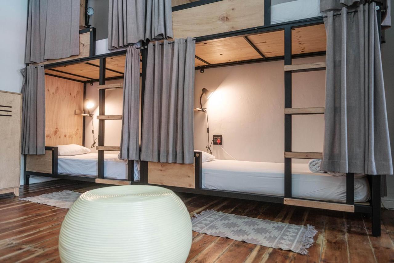 Bed 6-Bed Female Dormitory Room