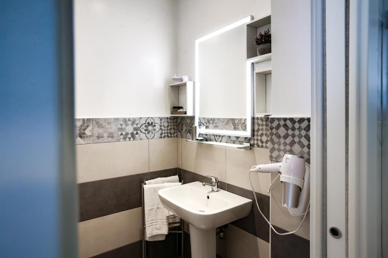 Superior Double Room Shared Garden