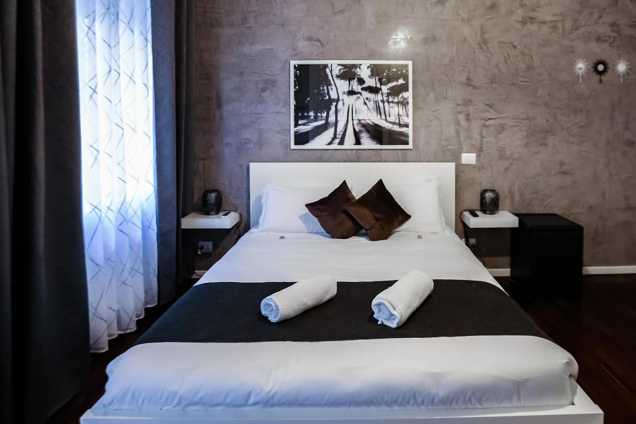 Superior Double Room Shared Garden