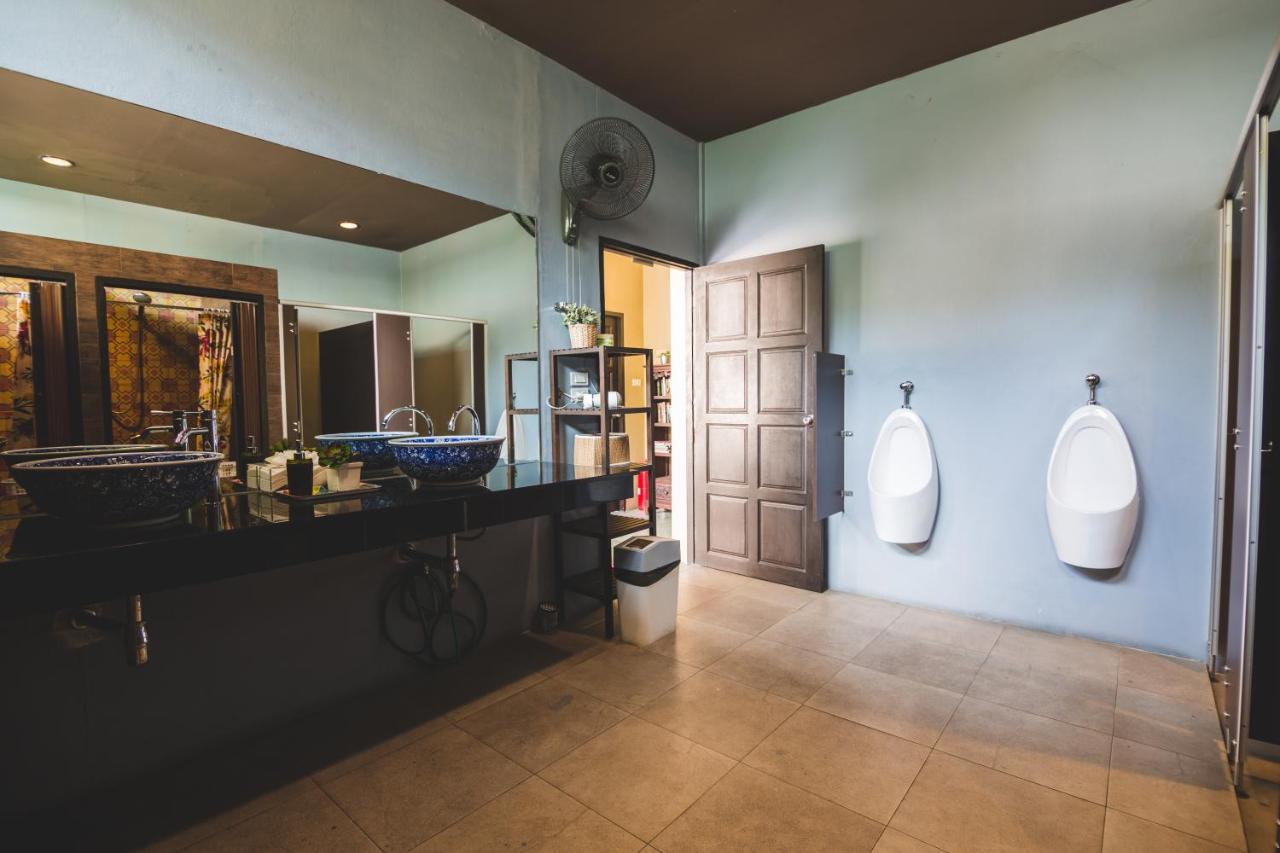 Superior Family Room