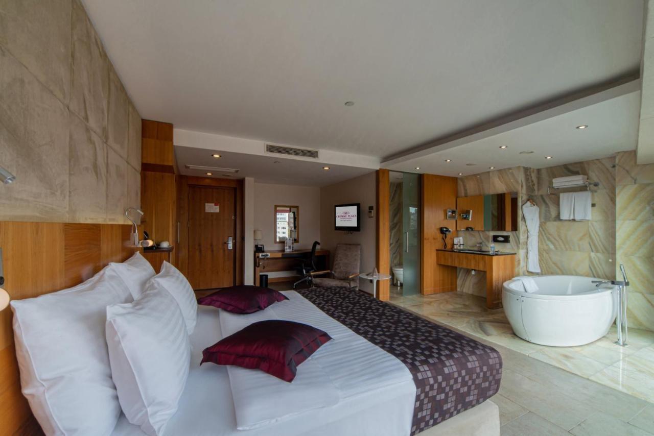 Quarto Premium com Cama King-size