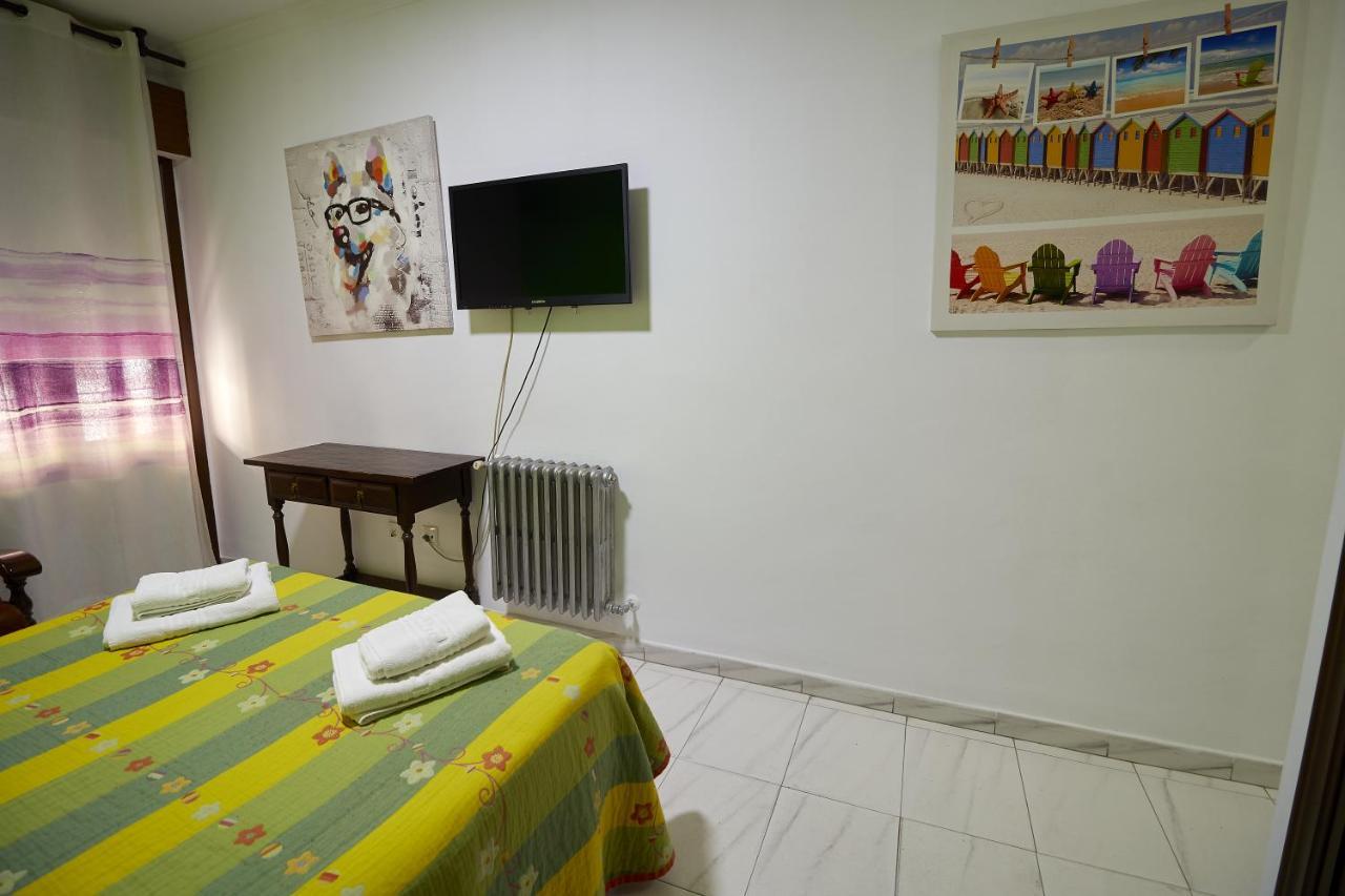 Queen Room,1545918811:JPEG