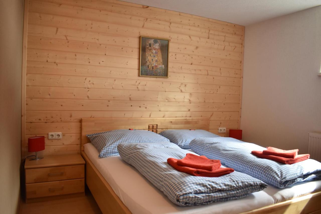 Two-Bedroom Apartment Mountain View