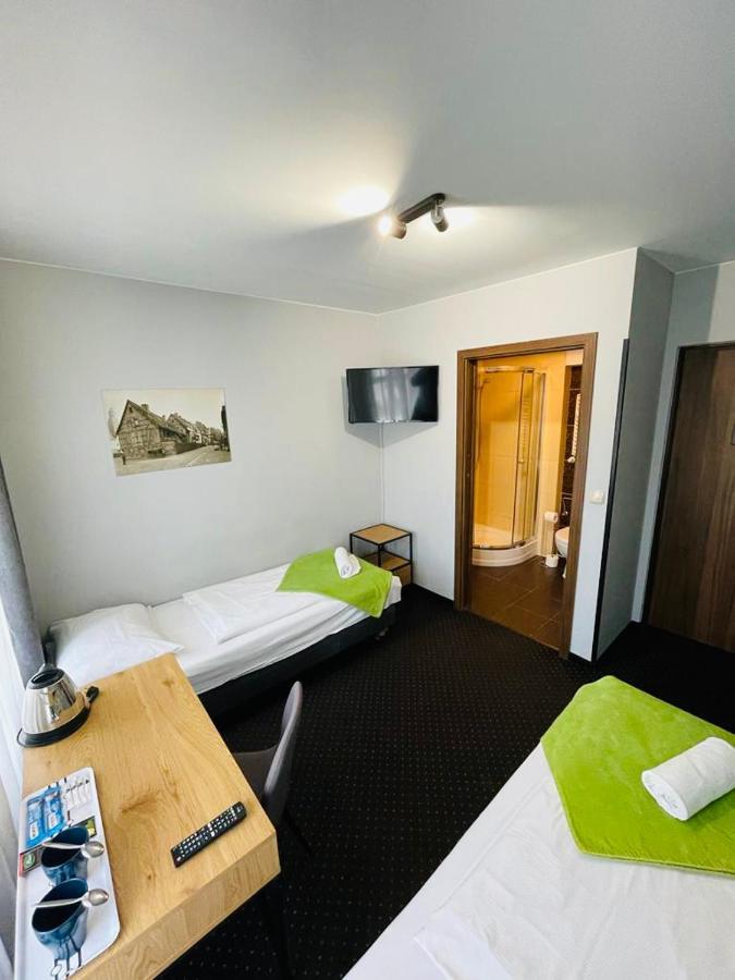 Twin Room Private Bathroom
