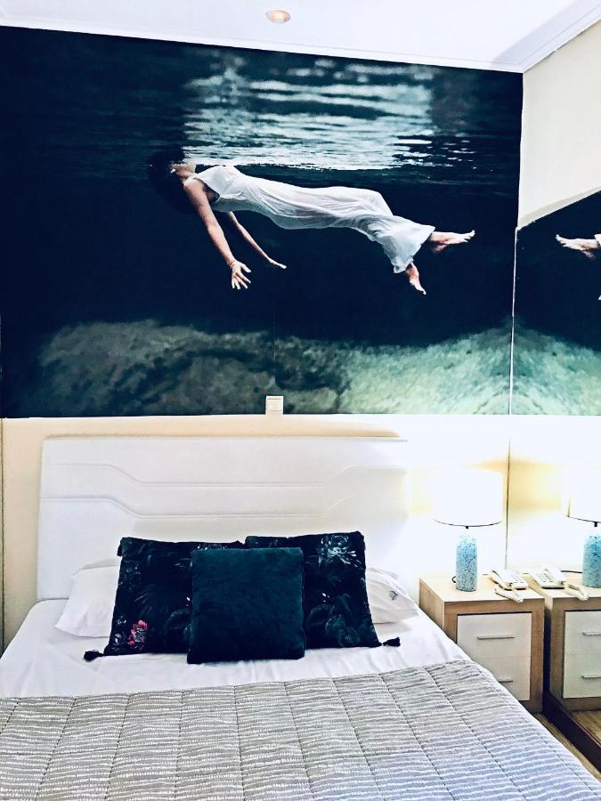 Deluxe Double Room Window