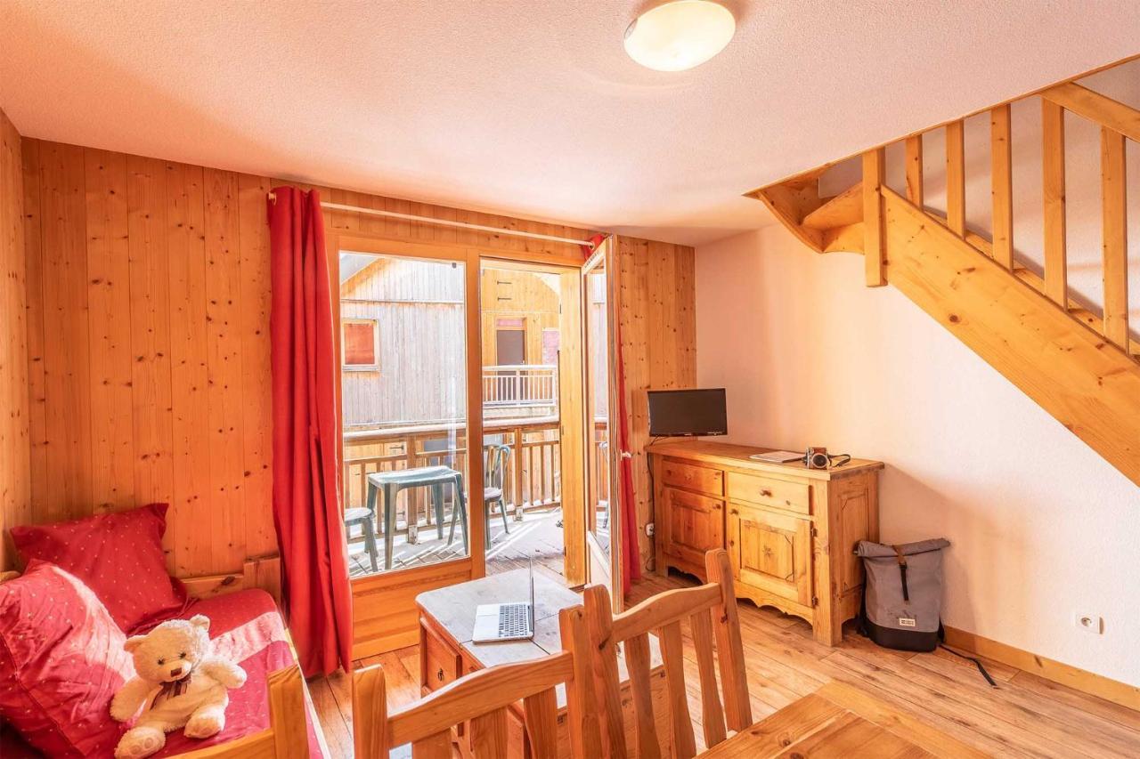 Two-Bedroom Apartment with Alcove (8 Adults),1373426771:JPEG