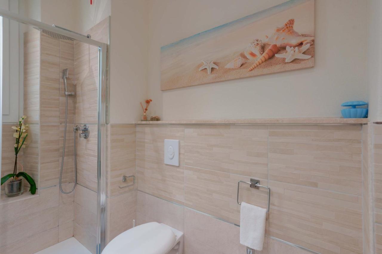 Deluxe Double or Twin Room Spa Bath