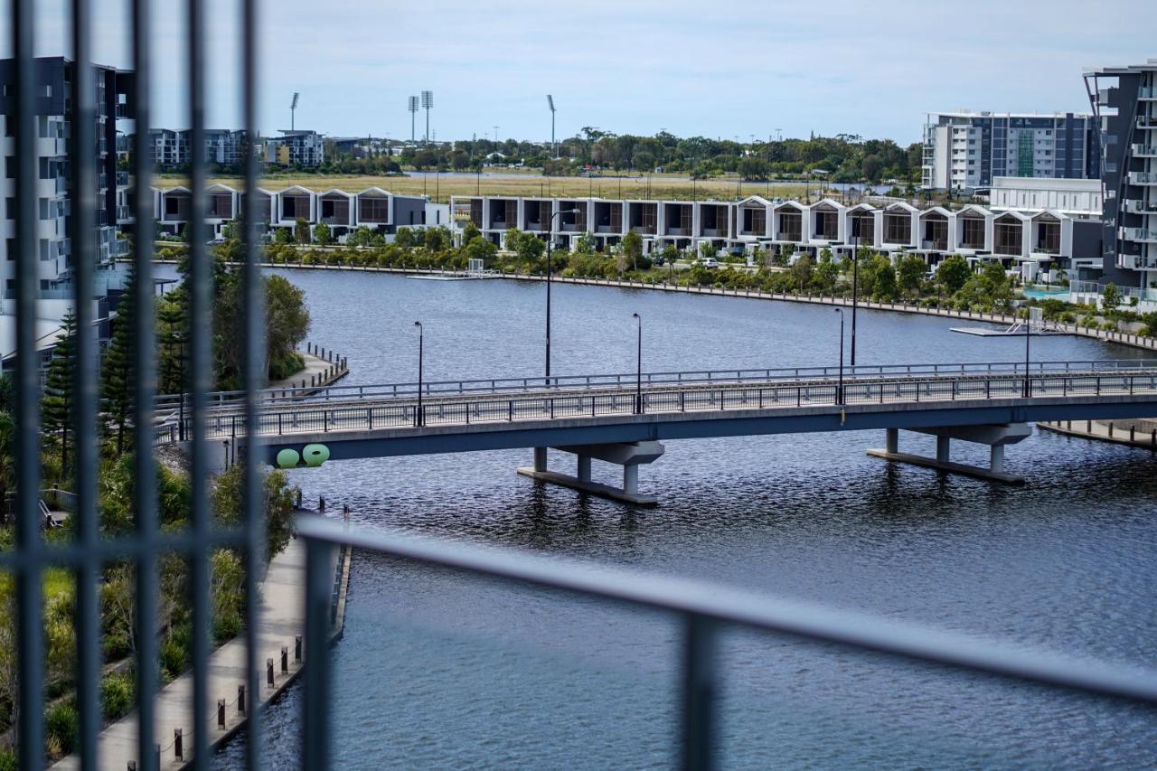 Superior Two Bedroom Apartment Lake Views